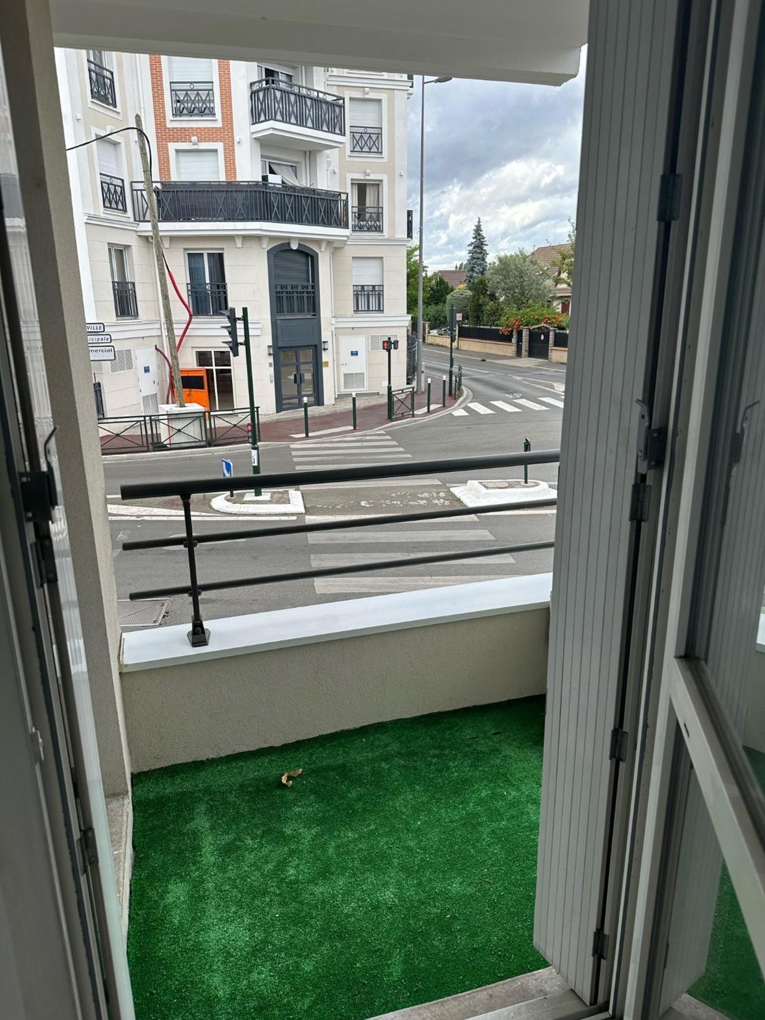 Appartement Cosy Proche Stade De France - Jo Paris 2024 Le Blanc-Mesnil Kültér fotó